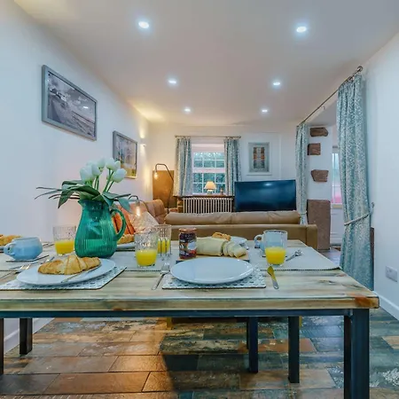 Holiday home 4 Bed In Gosforth 85807